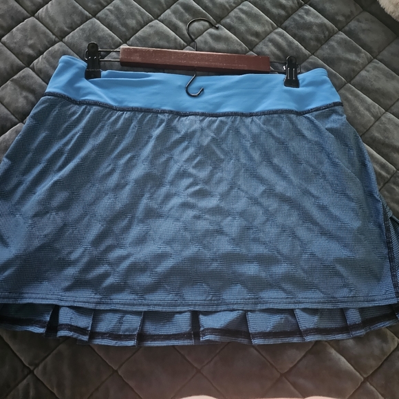 Tennis Skirt - Picture 4 of 4